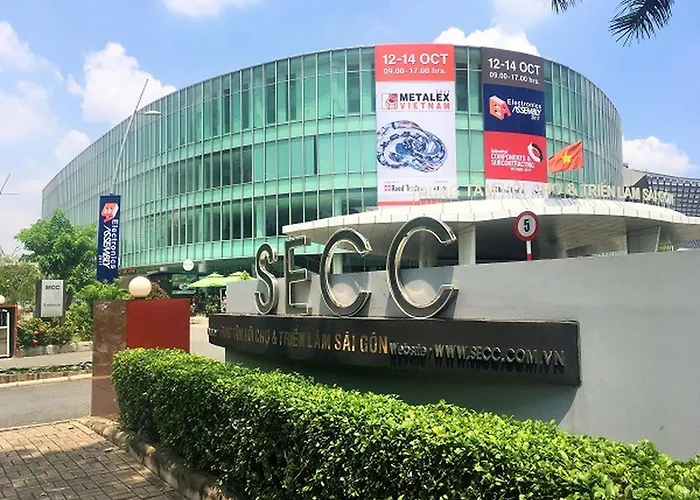 Belvilla Luxury Hotel Near Secc Formerly Sunshine Garden Hotel